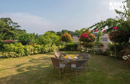 Tepesia Villa | StayVista at Ohana 36 - Lawn, Gazebo & BBQ