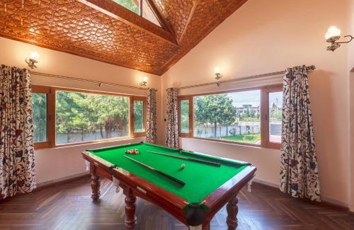 Srinagar Villa | StayVista at Pinewood Villa - Pet Friendly Villa with Lawn & Pool Table