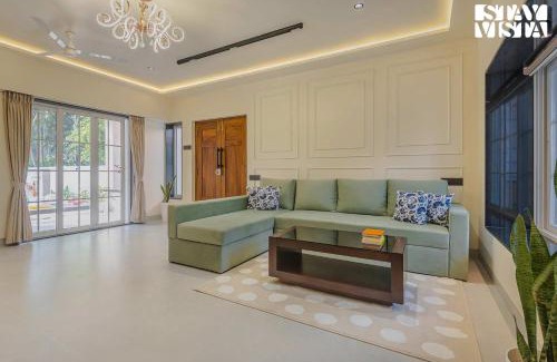 Nagaon Villa | StayVista at Serenity Shores with Pool, Bonfire, Lawn