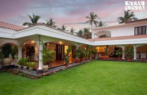 Narasapura Villa | StayVista at Silver Oak Farm - Breakfast Included