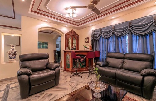 St.Stanislaus Villa Villa | StayVista at The White House Villa