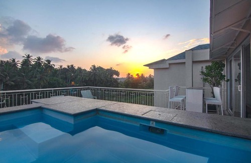 Nagoa Villa | StayVista at Villa Felicita