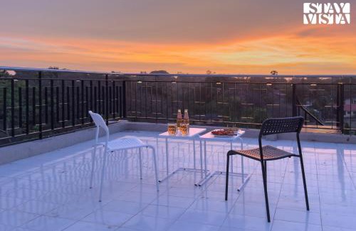 Kihim Villa | StayVista at Villa Lemonade with BBQ & Bonfire