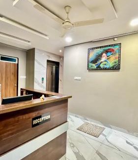 Rau Hotel | Stayzy Golden Glory
