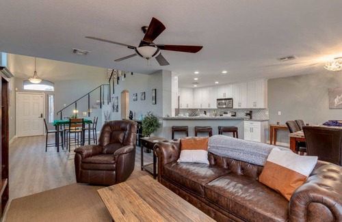 Park Hill House | Steal My Sunshine! Heated pool, Games and More!