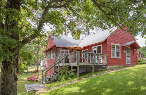 Walker Cabin | Steamboat Bay Resort Cabin 8 - Rustic with a touch of modern.