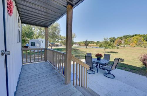 Austinville Apartment | Steamboat Rock Cabin Bike, Hike, Fish!