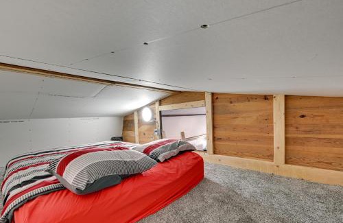 Austinville Apartment | Steamboat Rock Cabin Bike, Hike, Fish!