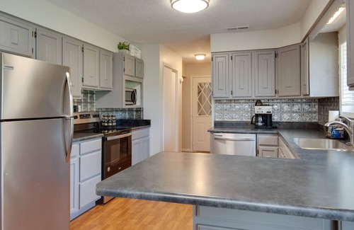 Steamboat Rock House | Steamboat Rock Home ~ 3 Mi to Pine Lake State Park