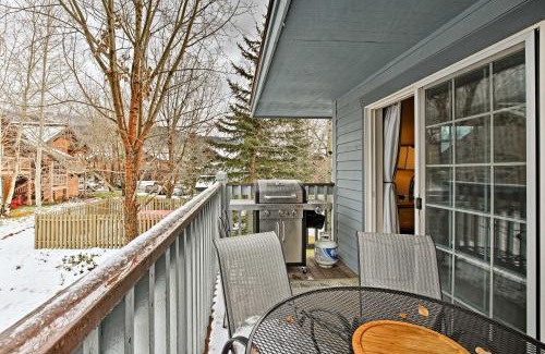 Steamboat Springs Apartment | Steamboat Springs Condo with Hot Tub and Ski Bus!