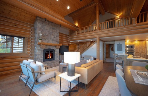 Victor House | Steelhead Log Cabin in Teton Springs, Victor ID w/A/C, Targhee Forest Access