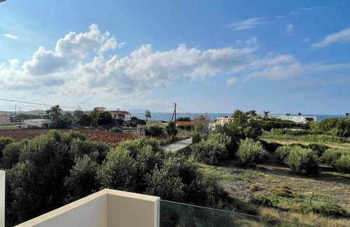 Kato Gouves Apartment | Stefanos by Hospi