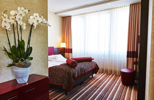 Hauptbahnhof Hotel | Steigenberger Graf Zeppelin