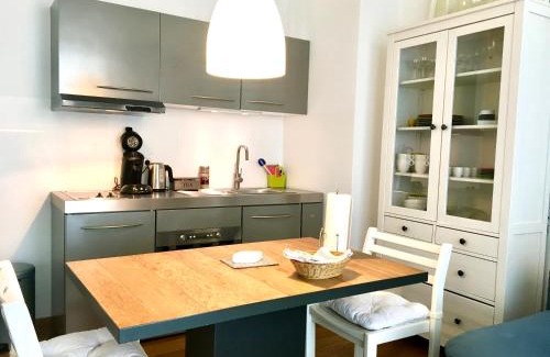 Altstadt Apartment | Stein Boardinghouse
