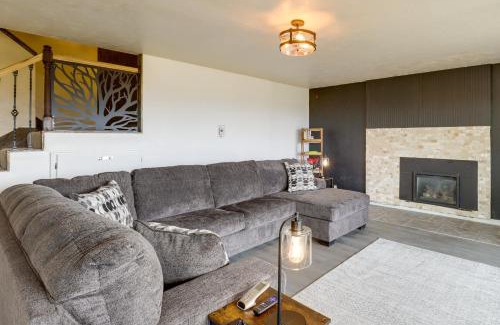Lapoint House | Steinaker State Park with Fireplace Vernal Getaway!