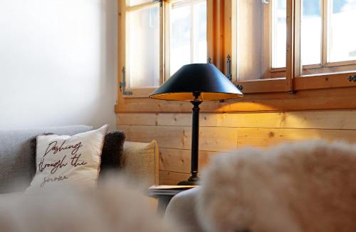Sankt Anton am Arlberg Apartment | Steinbock im Chalet Flocke