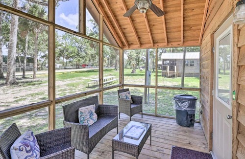 Steinhatchee House | Steinhatche Cottage Unit 13 with Private Porch