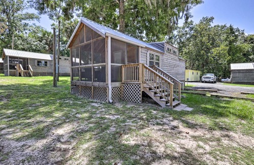 Steinhatchee House | Steinhatche Cottage Unit 13 with Private Porch