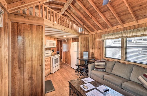 Steinhatchee House | Steinhatche Cottage Unit 13 with Private Porch
