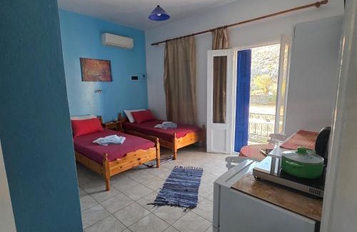 Pedi Hotel | "STELIOS & GALINI"