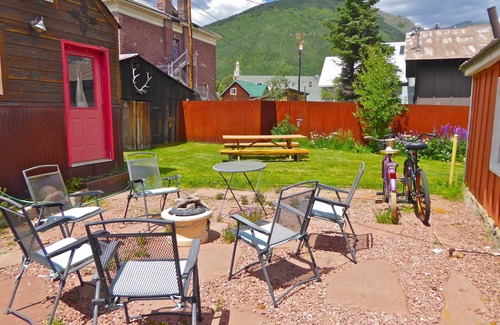 Silverton House | Stellar Cottage in Downtown Silverton