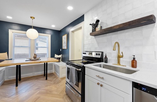 Clintonville Apartment | Step into Delilah, this idyllic Clintonville remodel. Top Neighborhood of 2023.