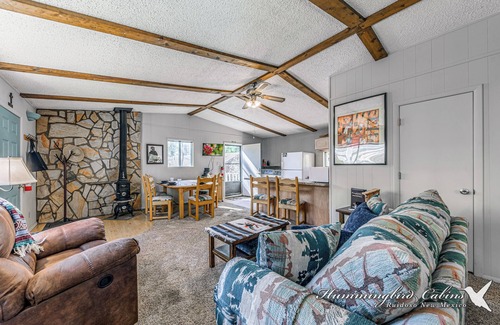 Ruidoso Cabin | Step into nostalgia at Mama's Cabin, Pet Friendly