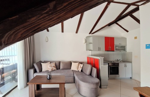 Donji Stoliv Apartment | Step to Kotor bay Stoliv