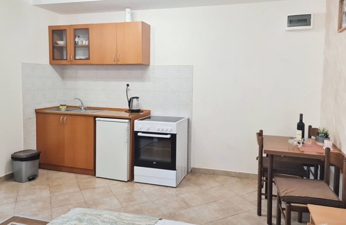 Donji Stoliv Apartment | Step to Kotor bay Stoliv