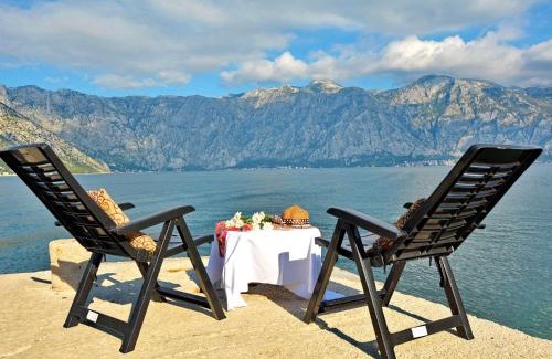 Donji Stoliv Apartment | Step to Kotor bay St-oliv