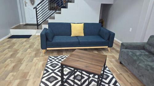 Georgetown Apartment | Stephens Ventures,9 mins from National Stadium, New home with Jacuzzi