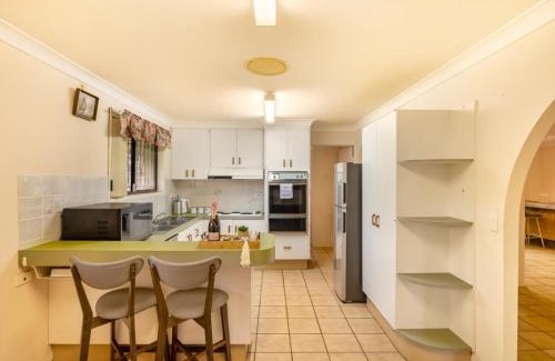 Robertson House | Steps from Mall Super Convenient 3BR Cozy House