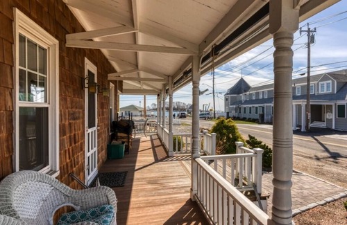 Madison Center House | Steps from the beach! Perfect Shoreline Getaway