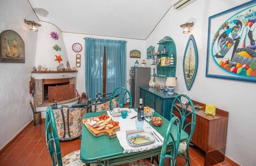 Fonte Blanda Apartment | steps from the ocean