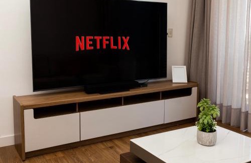 Asuncion Apartment | Steps from the Shopping del Sol!