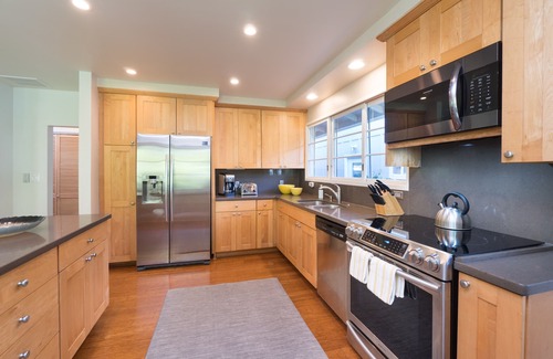 Lanikai House | Steps to beach, tropical garden and private pool