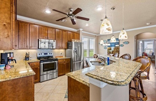 Bermuda Beach House | Steps to Bermuda Beach, Gulf Views, 2 King Suites
