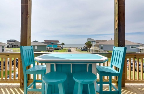 Acapulco Village House | Steps to Coast Gorgeous Beach House in Galveston