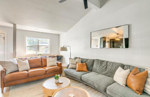 Pagosa Springs House | Steps to Lake and Kayaks Remodeled Townhome with AC