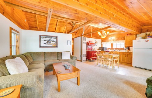 Levering Cottage | Steps to Lakefront: Dog-friendly Cabin in Levering