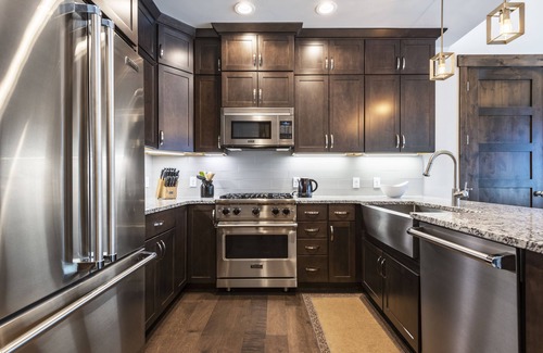Park City Condo | Steps to Lift: Stay at the WOW Unit: Luxury Mountain View Penthouse: Pool + Spa