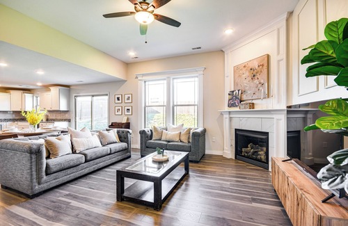 Columbia House | Steps to Park: Quiet Home w/Yard in Columbia