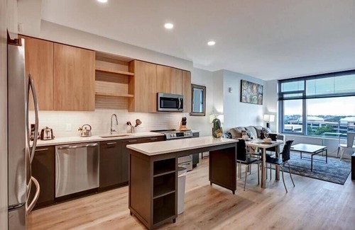 Reston Apartment | Steps to Reston Village Center | 1BR w/Pool/Gym/Yoga Deck