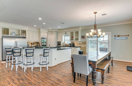 Surfside Beach House | Steps to Surfside Beach: Large Group Gulf Retreat