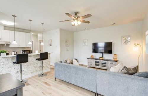 Fort Worth Apartment | Steps to TCU Campus Modern Fort Worth Apt