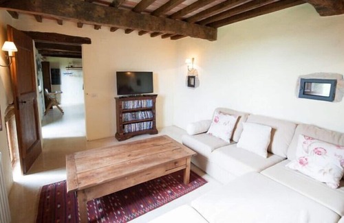 Citta di Castello Villa | Sterlinghe a 17th Century villa with six beds and baths, pool & complete privacy