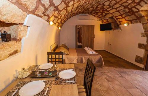 Sternes Apartment | SternesVillage, Lower Ground Floor
