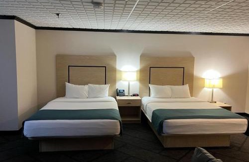 Whitehorse Hotel | Sternwheeler Hotel & Conference Centre, Trademark by Wyndham