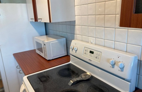Miradero Condo | Stevie's Sweet Escape! Cozy 3 bedroom walkup penthouse
