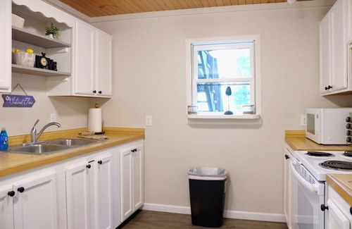 Drummond Island House | Sticks & Stones on Drummond Island